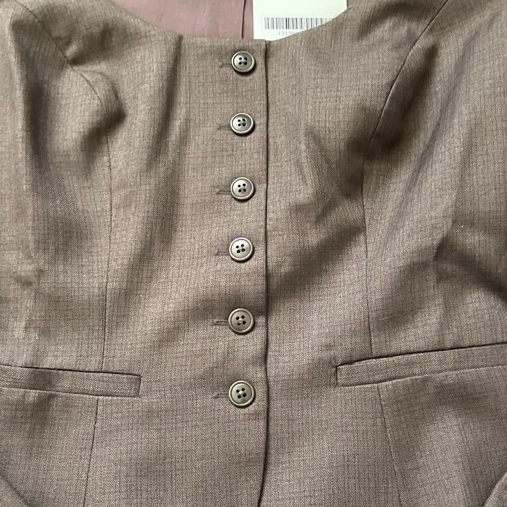 Reformation Brown Fitted Button-Up Scoop Neck Blouse - Picture 6 of 11